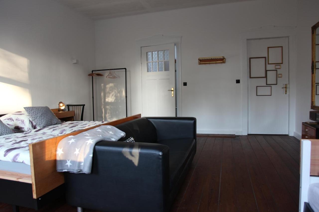 Ahoi Bed and Breakfast Wesselburenerkoog Exteriör bild